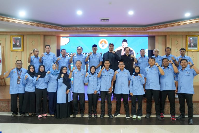 3984Menpora-Dito-Ingin-PORTINA-Terus-Jaga-Nilai-Budaya-dalam-Olahraga-Tradisional