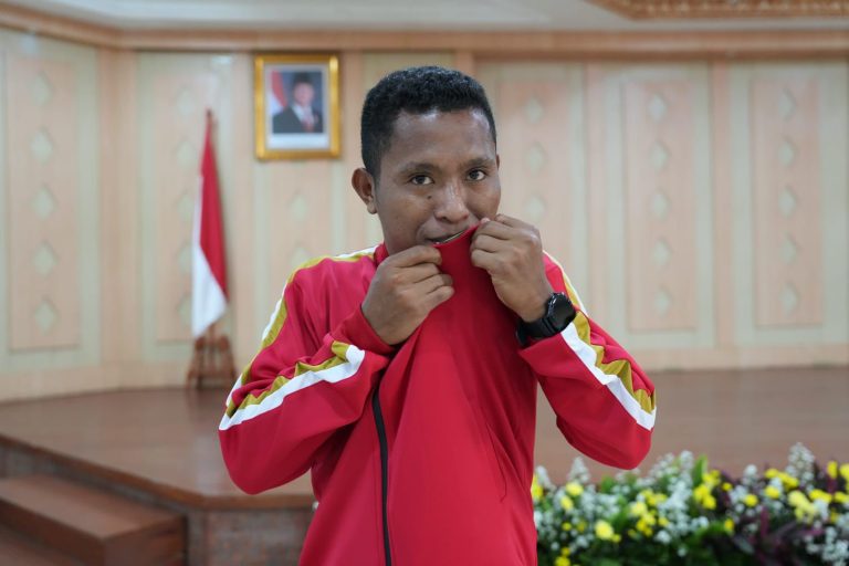 5976Mengenal-Sirilus-Siko--Kurir-Disabilitas-yang-Wujudkan-Impian-Bela-Timnas-Sepak-Bola-Amputasi-Indonesia