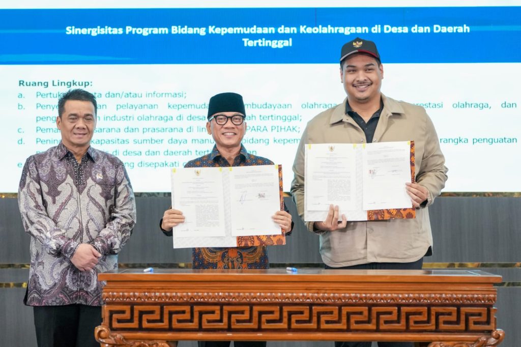 7498Dukung-Asta-Cita-Presiden--Menpora-Dito-dan-Mendes-Yandri-Teken-Nota-Kesepahaman-Sinergitas-Program