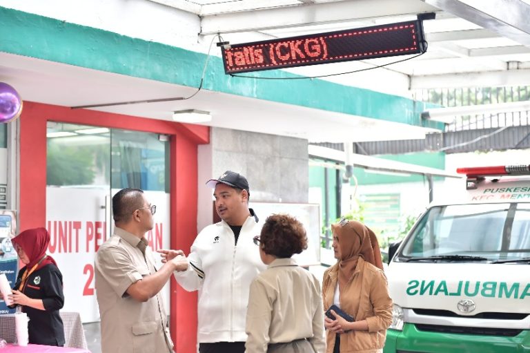 9272Menpora-Dito-Ajak-Anak-Muda-Cek-Kesehatan-Gratis--Wujudkan-Indonesia-Bugar